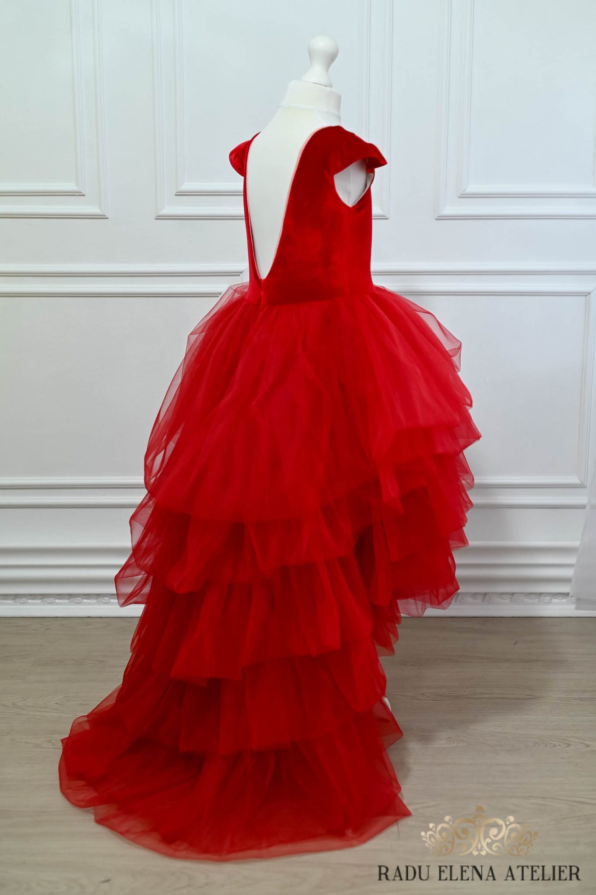 Principessa(red)-rochita cu trena - imagine 2