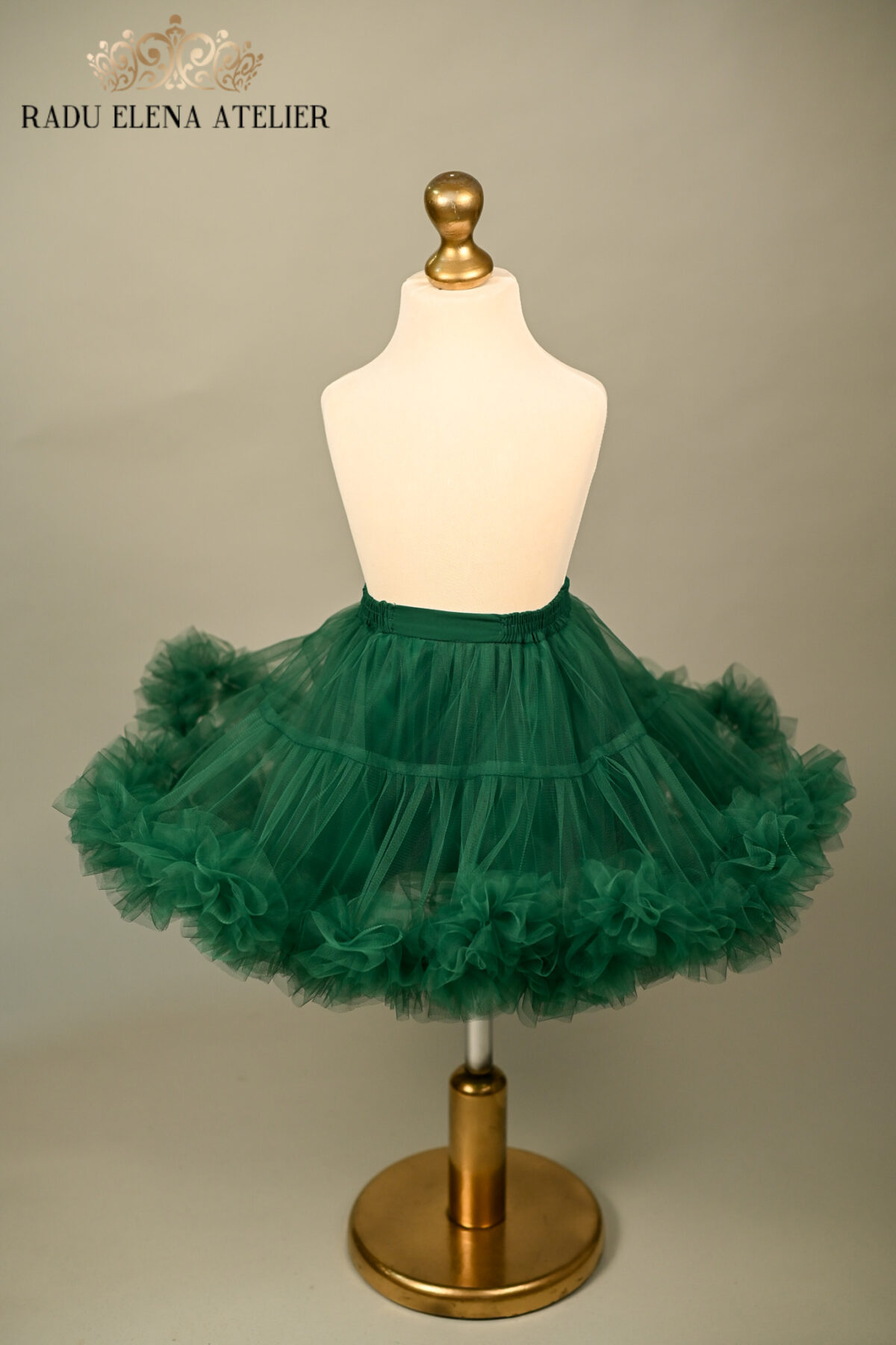 Green-fustita tulle floare - imagine 2
